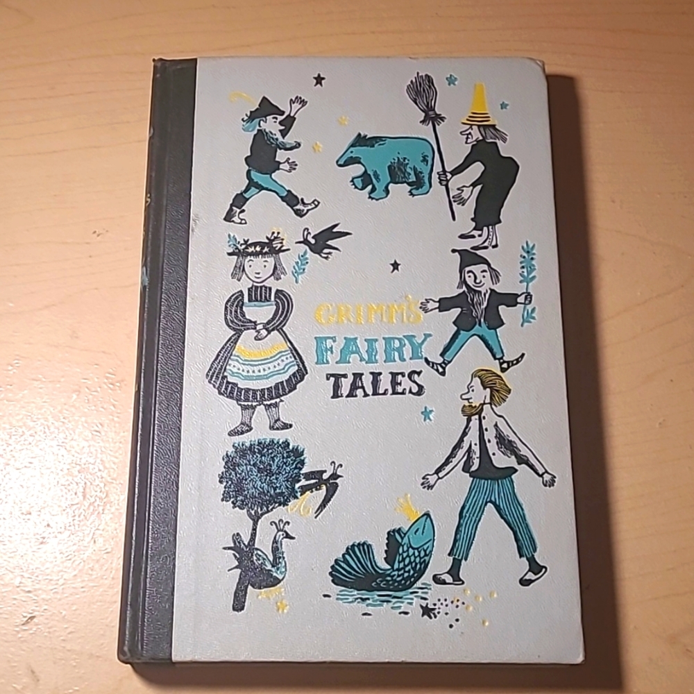 🦋2 for $15🦋 Grimm' Fairy Tales - Junior Deluxe Illustrated Edition - Hardcover
